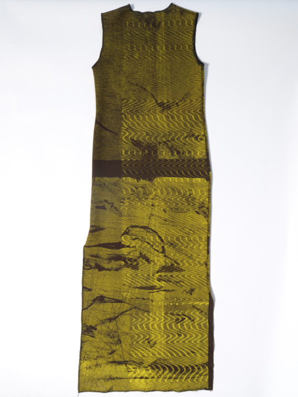 ROBE MOULANTE N°80003